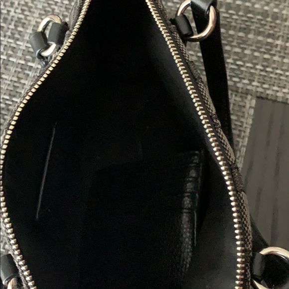 Coach purse - Picture 3 of 4